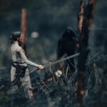 Rey und Kylo Ren im Wald
