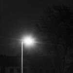 Straßenleuchte im Nebel